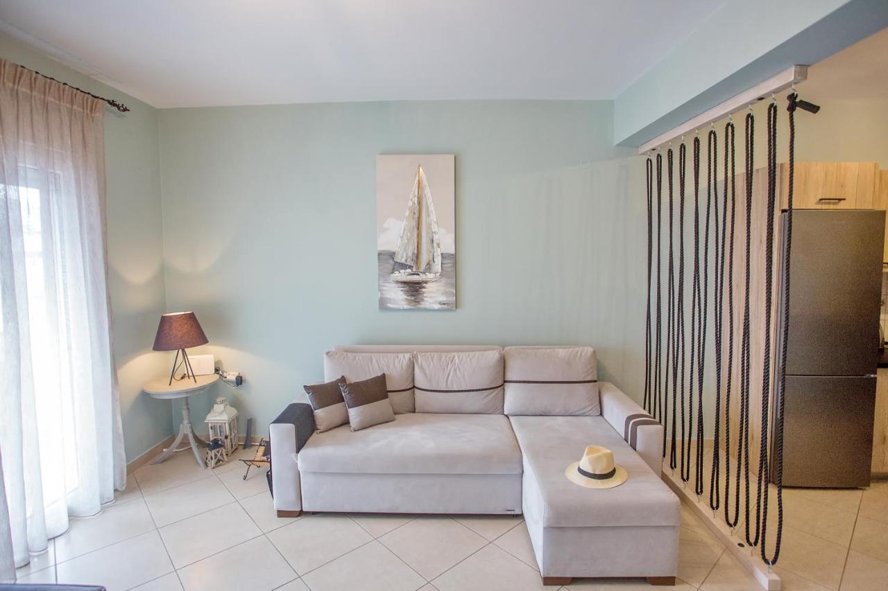 Joy Cozy Apartment Nea Iraklitsa Εξωτερικό φωτογραφία