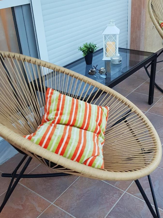 Joy Cozy Apartment Nea Iraklitsa Εξωτερικό φωτογραφία